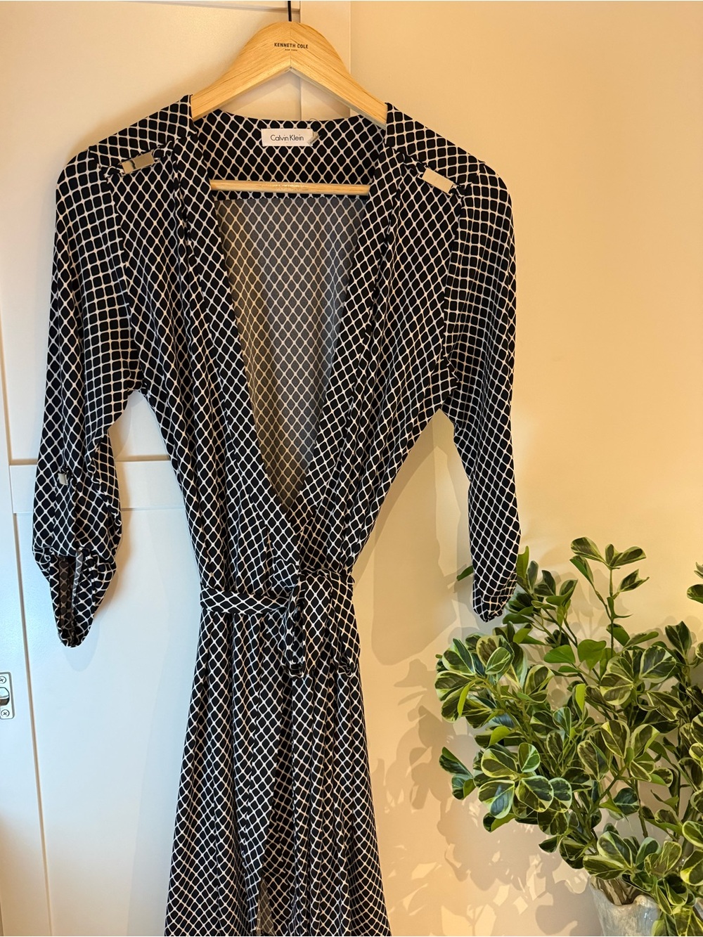 Calvin Klein Black & White Diamond-Print Wrap Dress